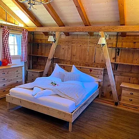 Hotel Jaegerstuebli 3*