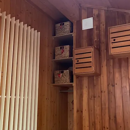 Jaegerstuebli Hotell