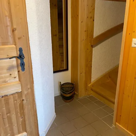 Jaegerstuebli Hotell 3*